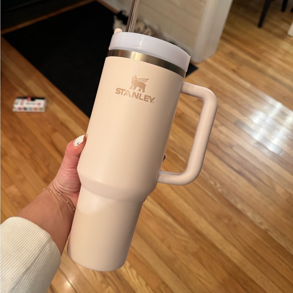 40 oz Stanley